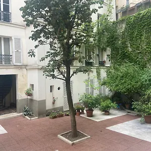 Tres Bel Montmartre Apartment Paris