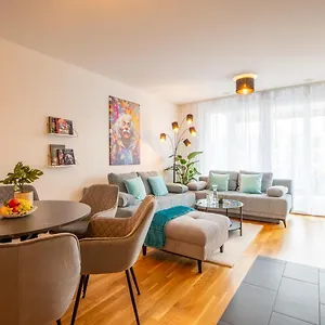 Special Einstein Ii Basel, Messe Kleinbasel 10-star Apartment Basel