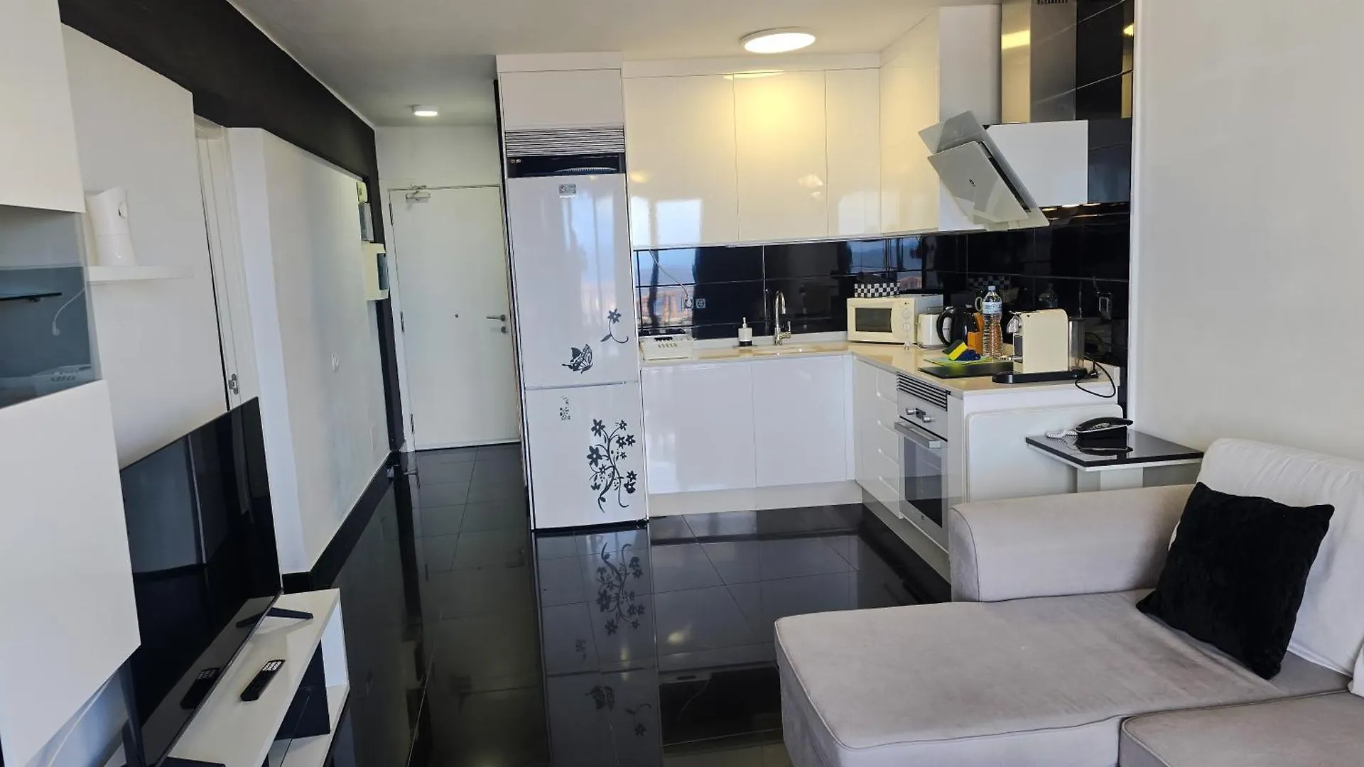 Apartment Sunset In Los Geranios By Helloapartments Costa Adeje  Spain